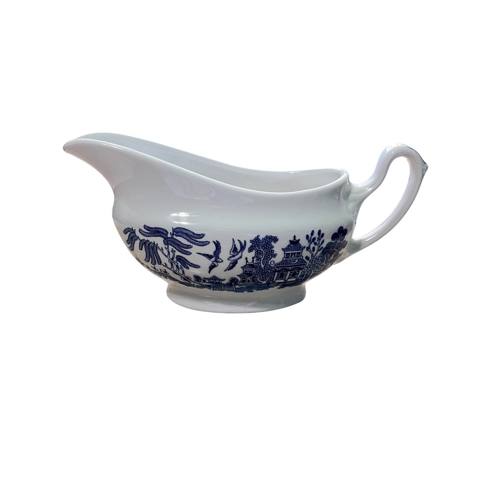 Churchill Gravy Boat Blue White Willow Pattern Chinoiserie China